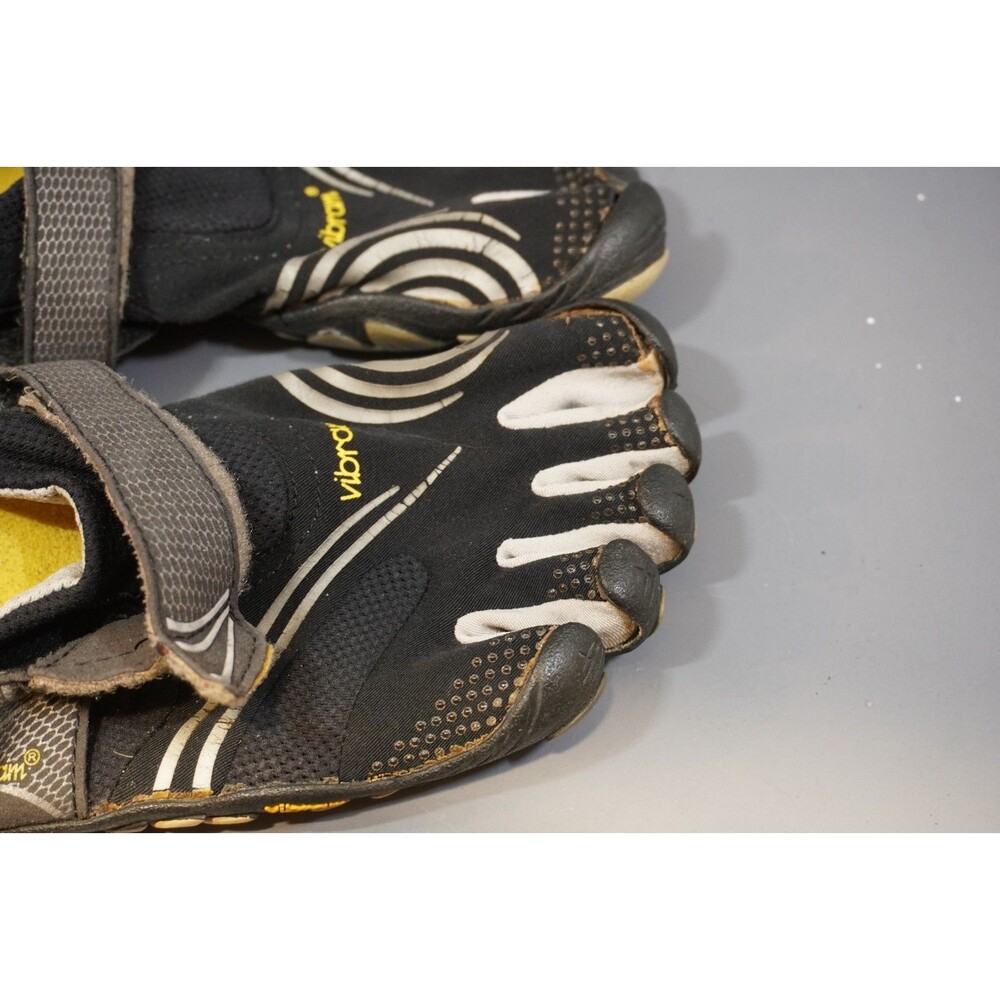 Vibram FiveFingers KomodoSport Men's Size 9 Barefoot Shoes Black Silver Read - Picture 5 of 8